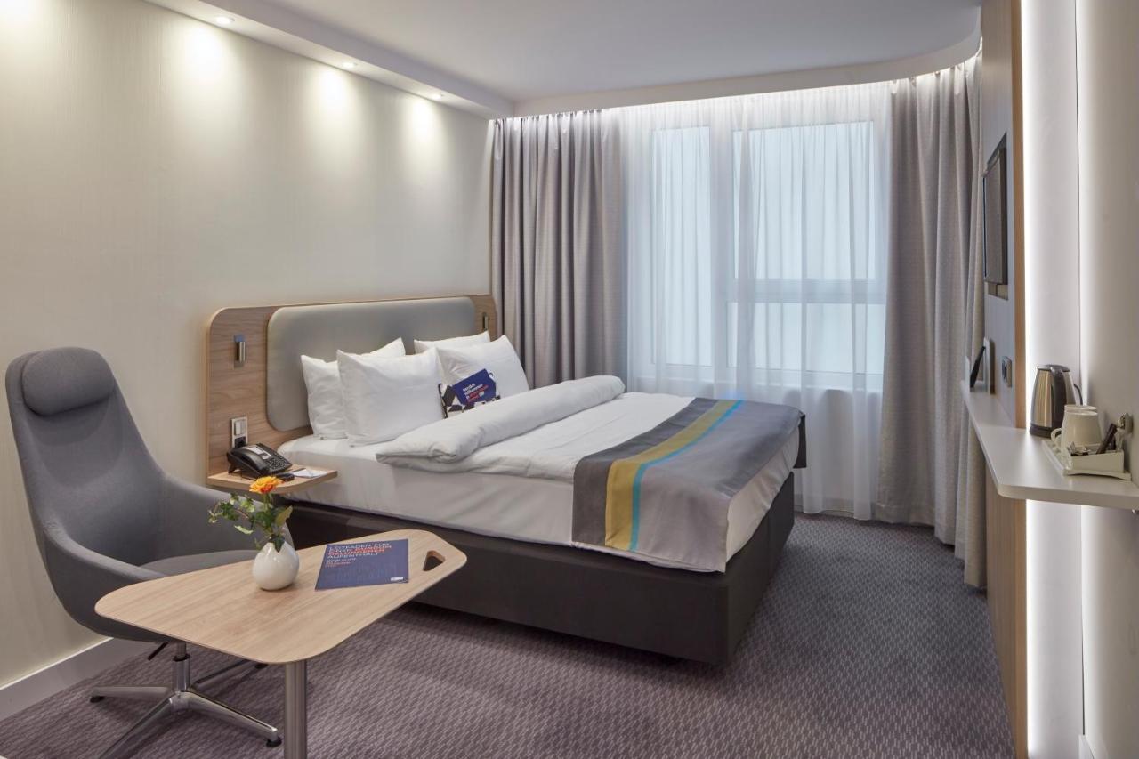 Holiday Inn Express - Merzig, An Ihg Hotel Ngoại thất bức ảnh